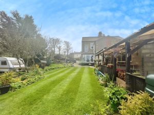 Photo 16- click for photo gallery